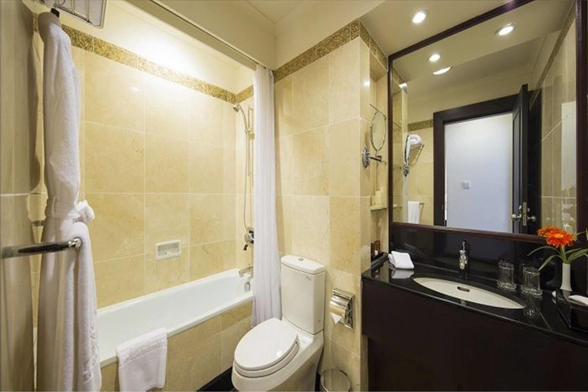The Landmark Serviced Apartment - Managed By Peninsula Properties Ho Si Minh-város Kültér fotó